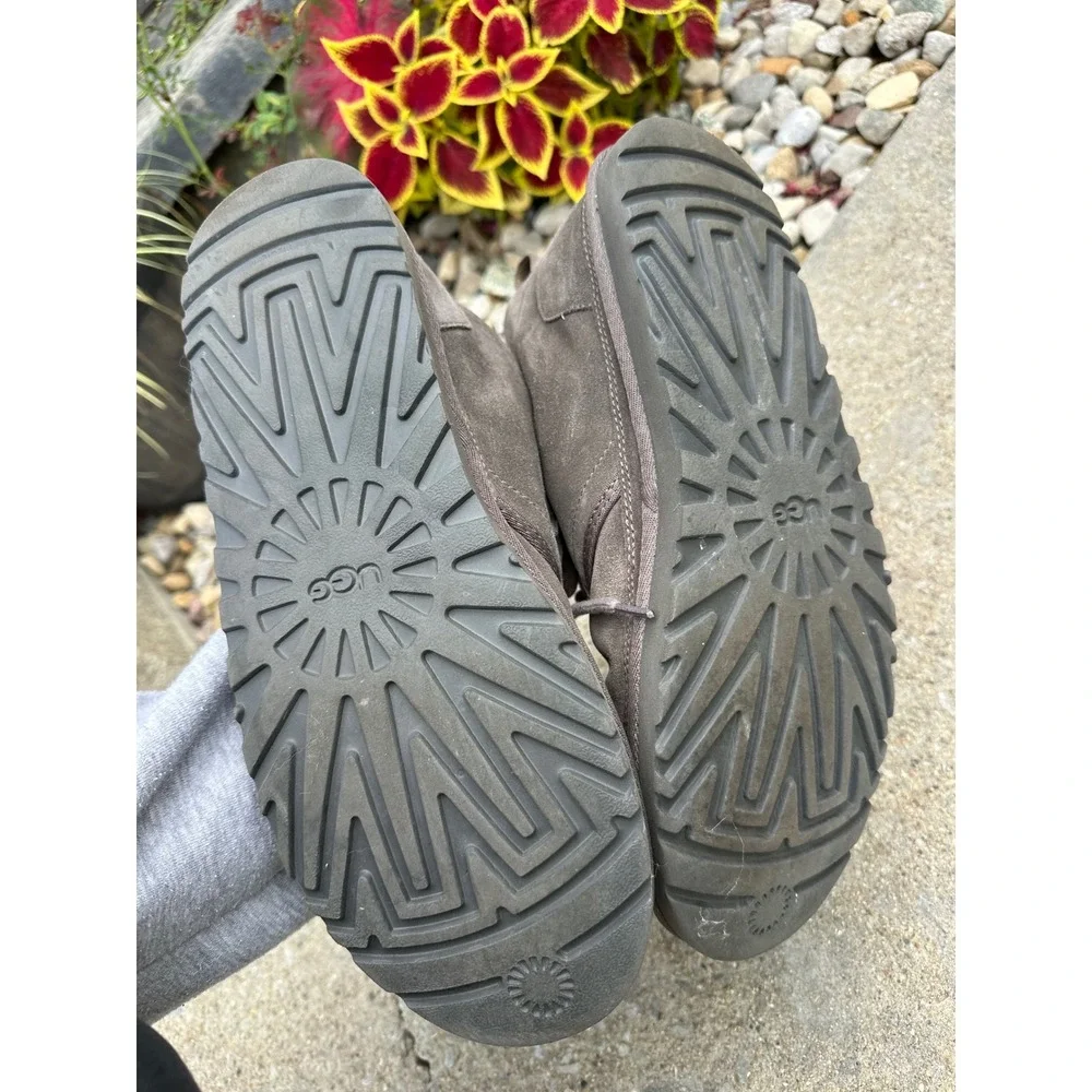 UGG Neumel Grey Suede Lace Up Chukka Boots Mens Size 12 3236